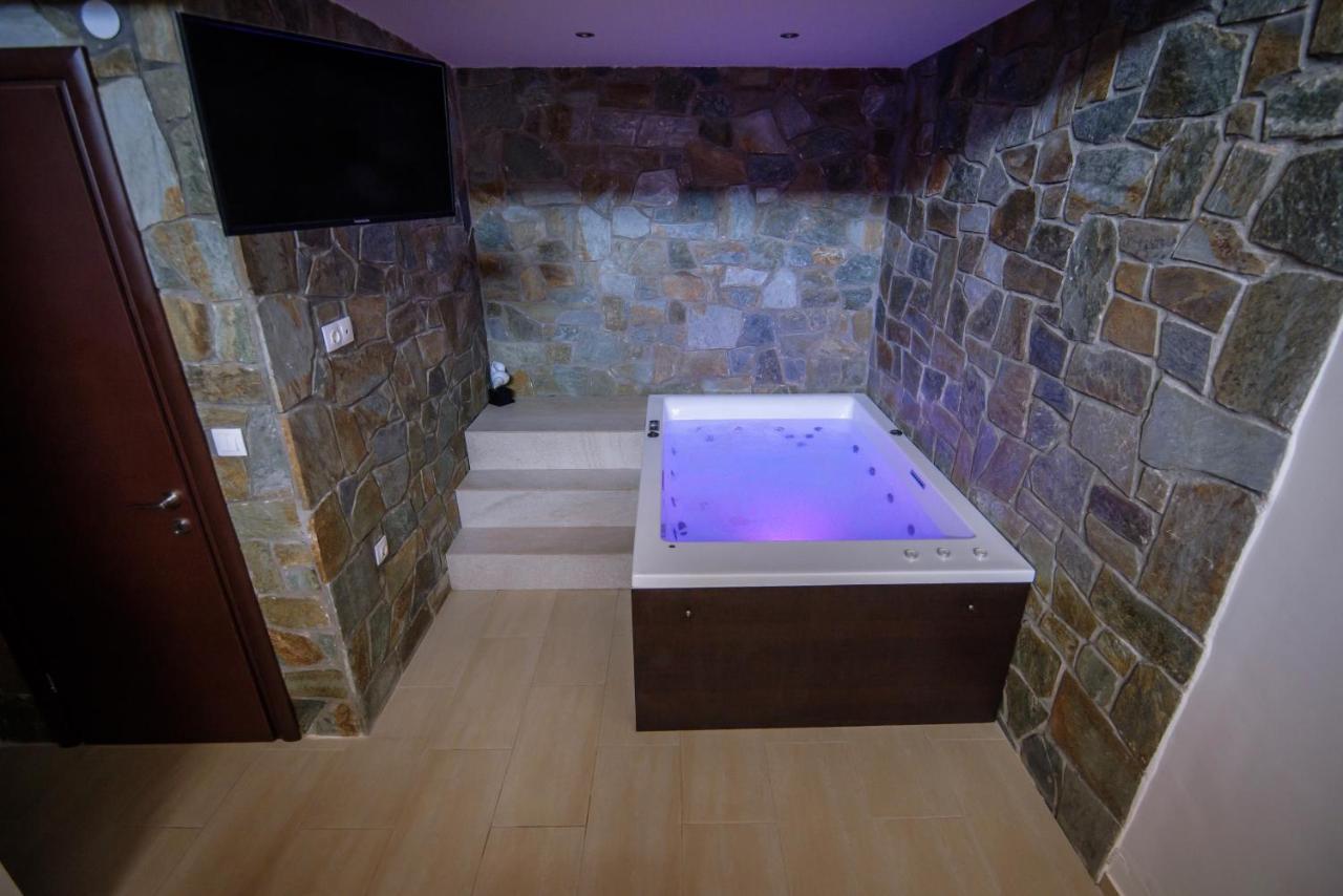 Stone Suites Πευκοχώρι Εξωτερικό φωτογραφία